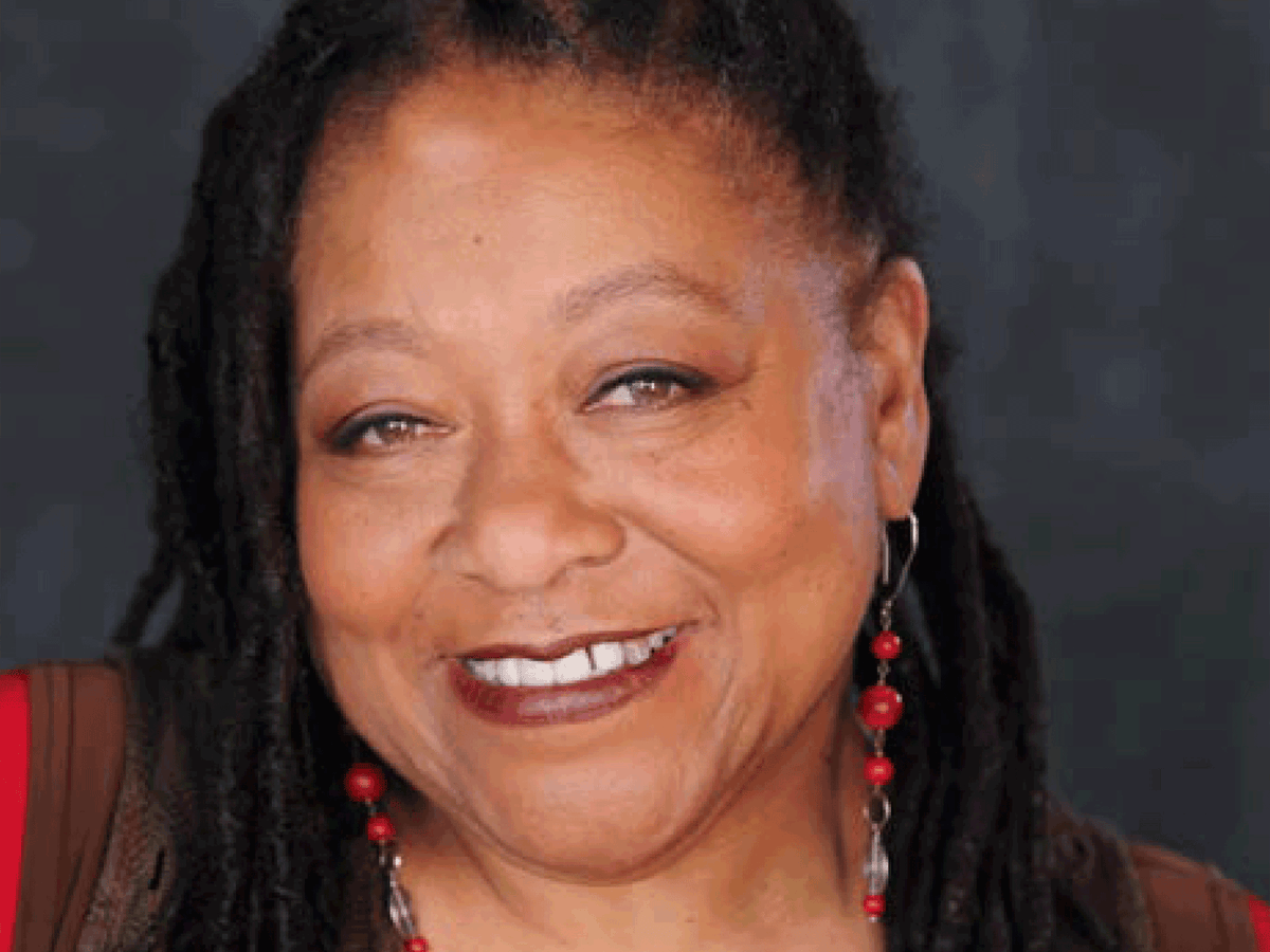 Sunset Solos Presents: Diane Amos